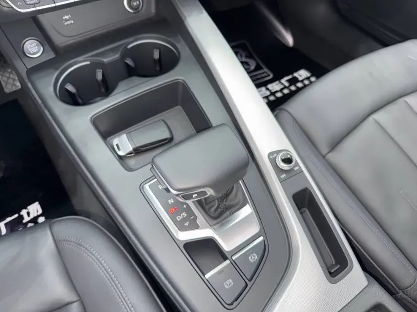 2021 Audi A5 2.0T 204HP L4 7DCT,autocango,china used car exporter,china ev exporter,chinese used car exporter,chinese used ev exporter