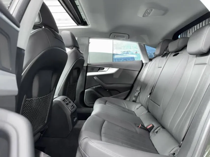 2021 Audi A5 2.0T 204HP L4 7DCT,autocango,china used car exporter,china ev exporter,chinese used car exporter,chinese used ev exporter