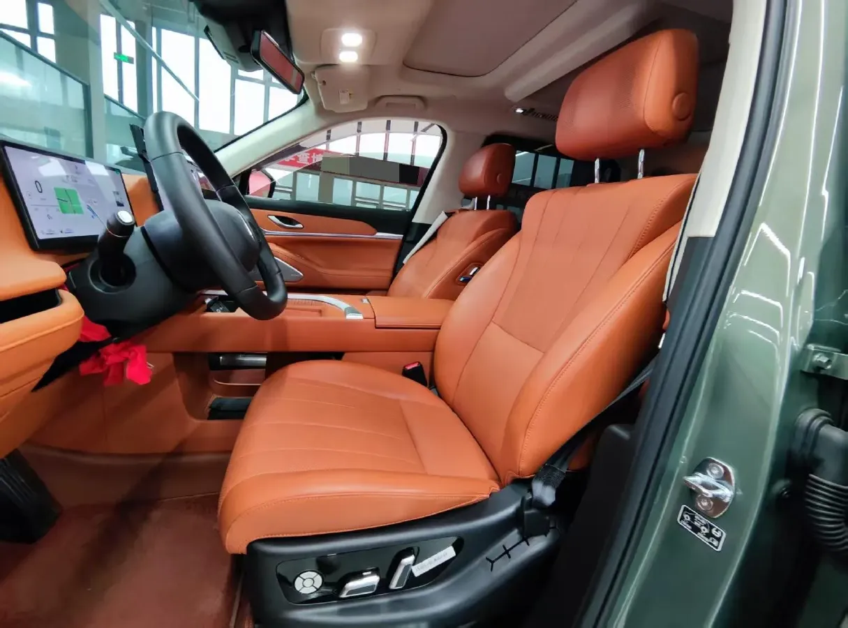 2025 WEY BlueMountain 1.5T 170HP L4 4DHT PHEV 44.5KWH,autocango,china used car exporter,china ev exporter,chinese used car exporter,chinese used ev exporter