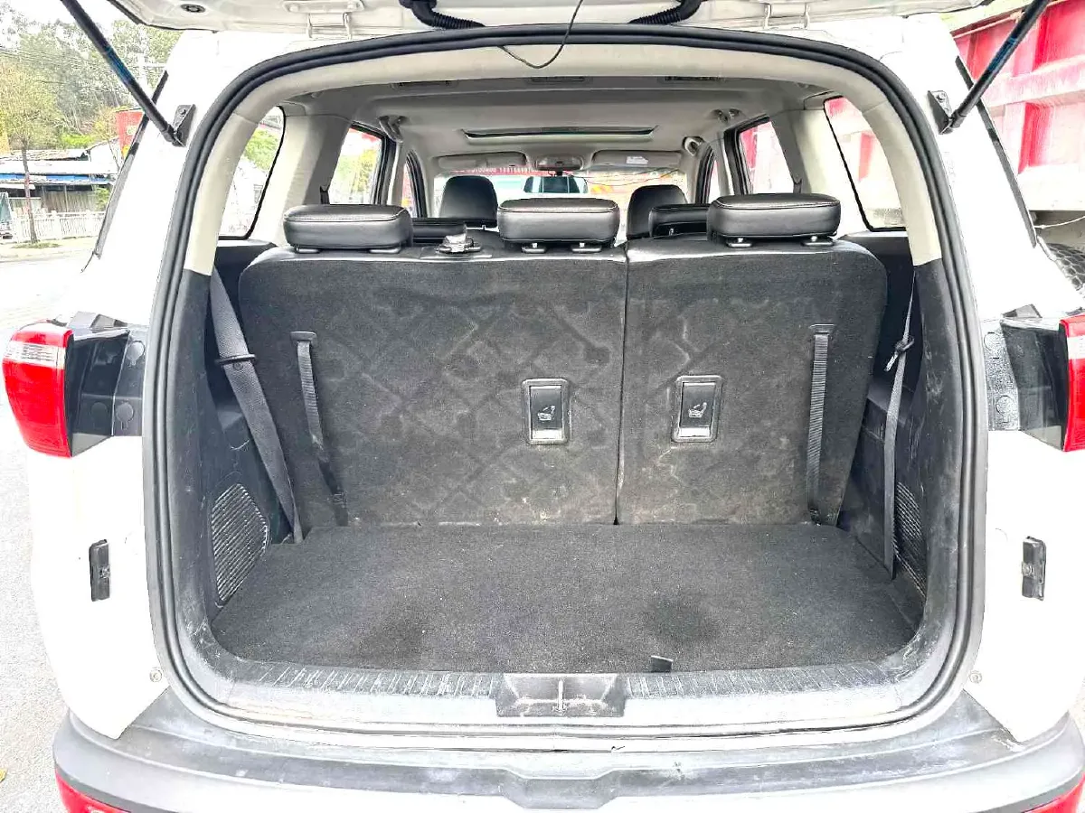 2018 WuLing HongGuang S3 1.5L 112HP L4 6MT,autocango,china used car exporter,china ev exporter,chinese used car exporter,chinese used ev exporter