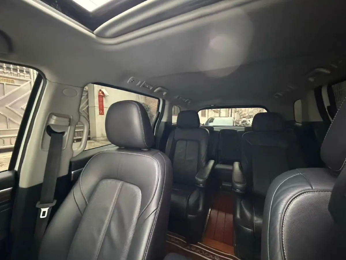 2021 GAC Trumpchi M8 2.0T 252HP L4 8AT,autocango,china used car exporter,china ev exporter,chinese used car exporter,chinese used ev exporter