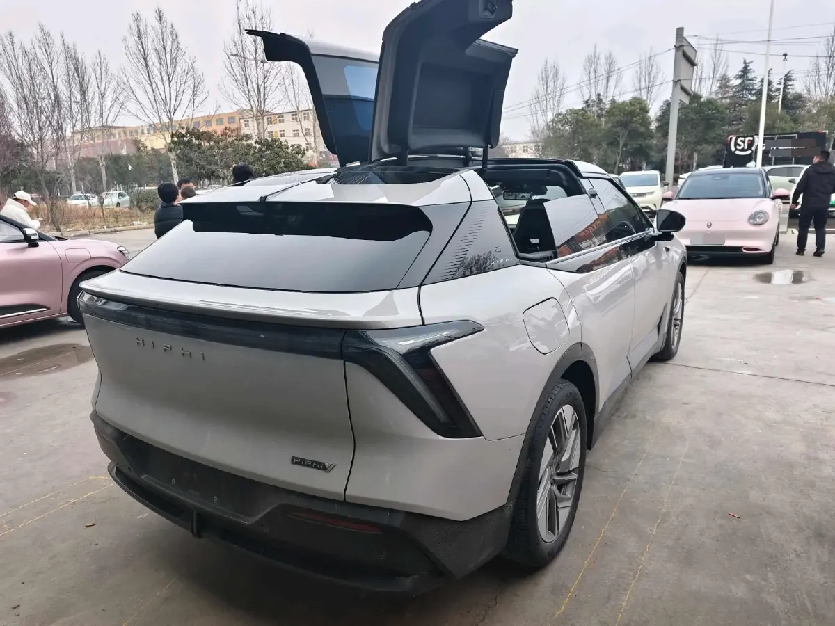 2023 HiPhi Y BEV 76.6KWH,autocango,china used car exporter,china ev exporter,chinese used car exporter,chinese used ev exporter