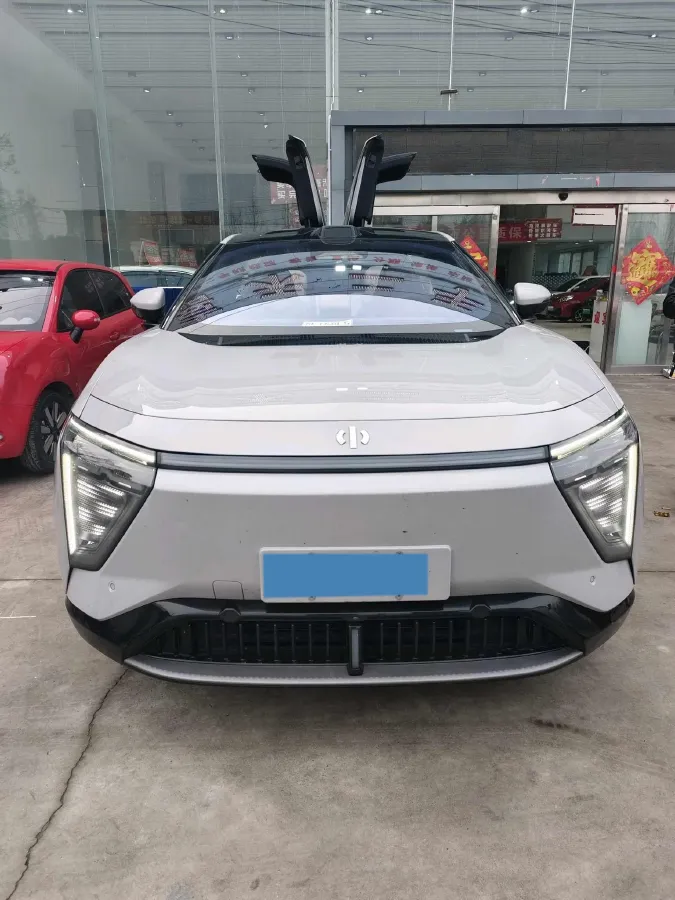2023 HiPhi Y BEV 76.6KWH,autocango,china used car exporter,china ev exporter,chinese used car exporter,chinese used ev exporter