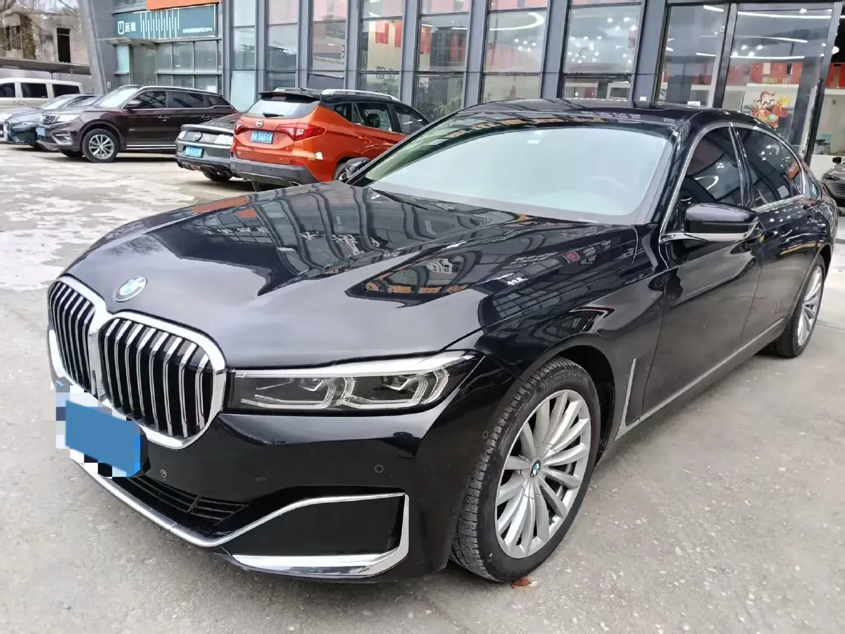 2021 BMW 7 Series 2.0T 265HP L4 8AT,autocango,china used car exporter,china ev exporter,chinese used car exporter,chinese used ev exporter