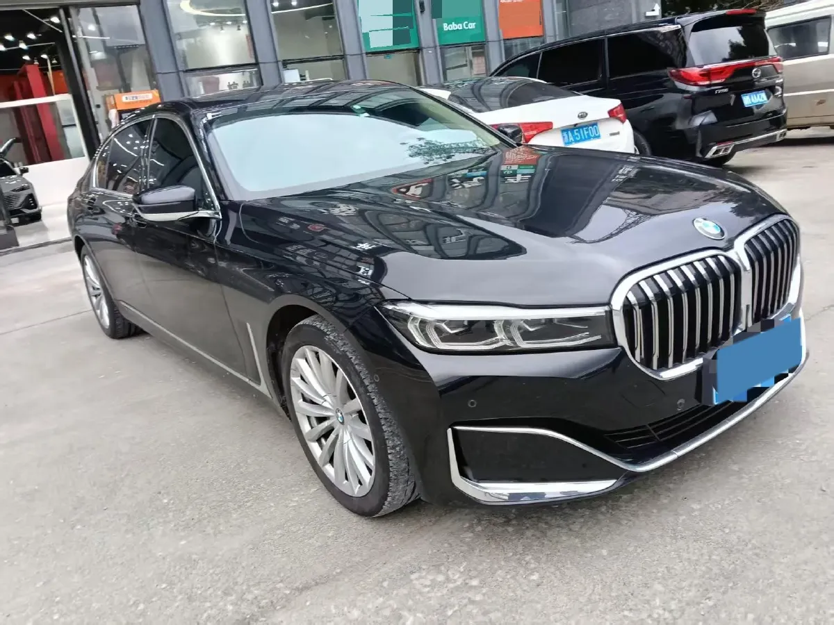 2021 BMW 7 Series 2.0T 265HP L4 8AT,autocango,china used car exporter,china ev exporter,chinese used car exporter,chinese used ev exporter