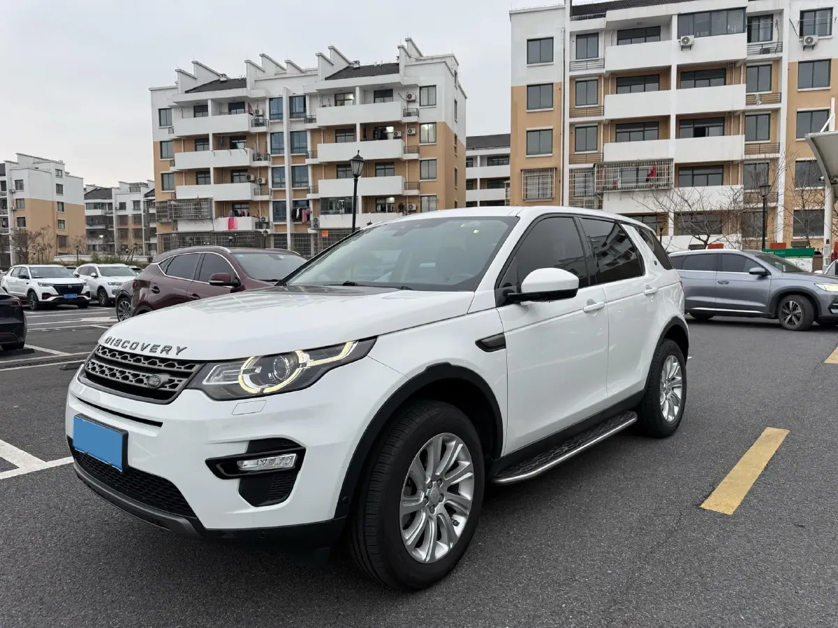2018 Land Rover Discovery Sport 2.0T 241HP L4 9AT,autocango,china used car exporter,china ev exporter,chinese used car exporter,chinese used ev exporter