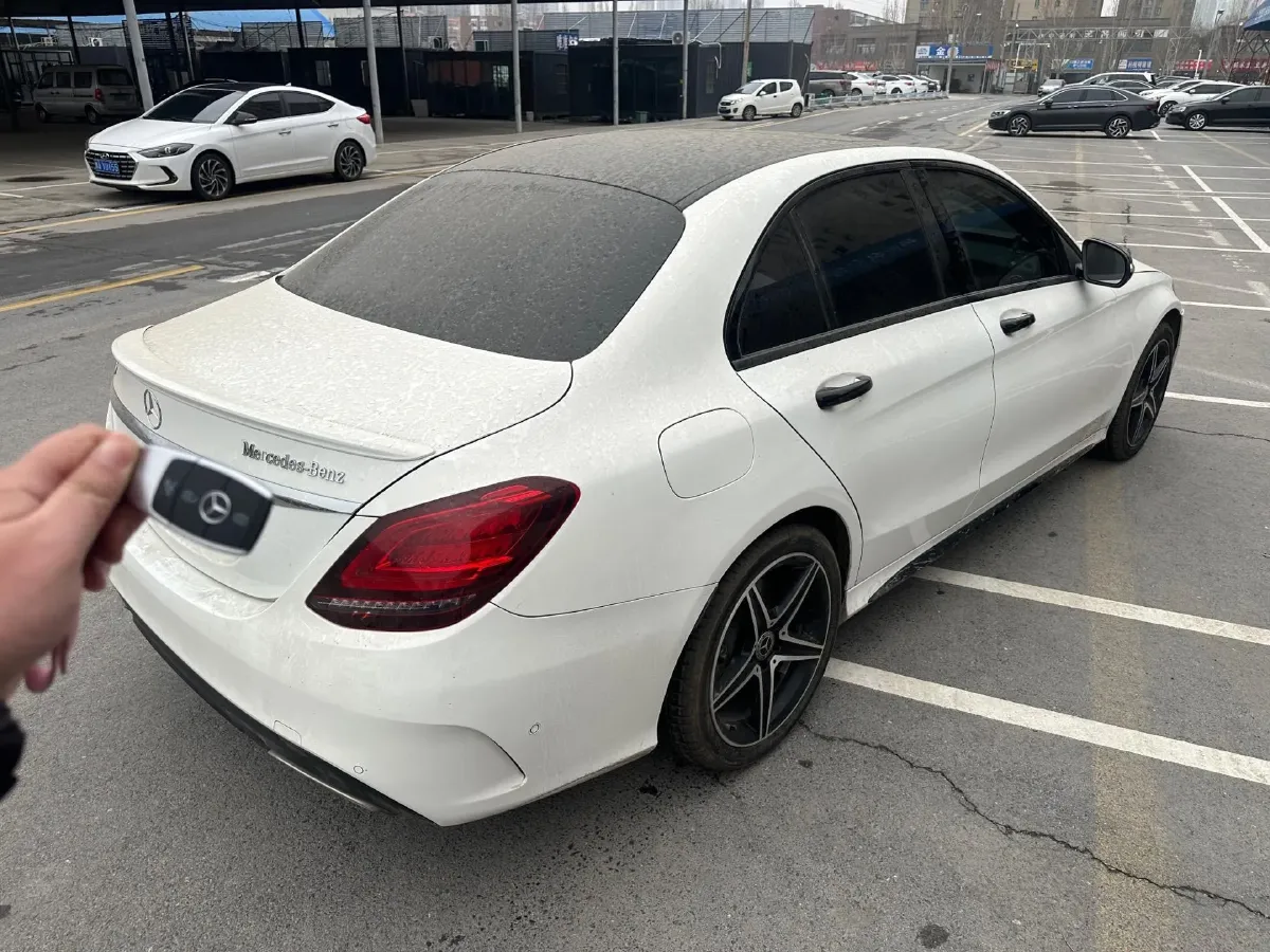 2020 Mercedes-Benz C Class 1.5T 184HP L4 9AT,autocango,china used car exporter,china ev exporter,chinese used car exporter,chinese used ev exporter