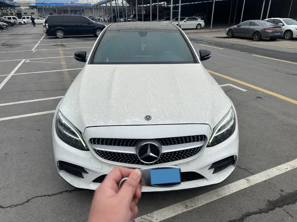 2020 Mercedes-Benz C Class 1.5T 184HP L4 9AT,autocango,china used car exporter,china ev exporter,chinese used car exporter,chinese used ev exporter