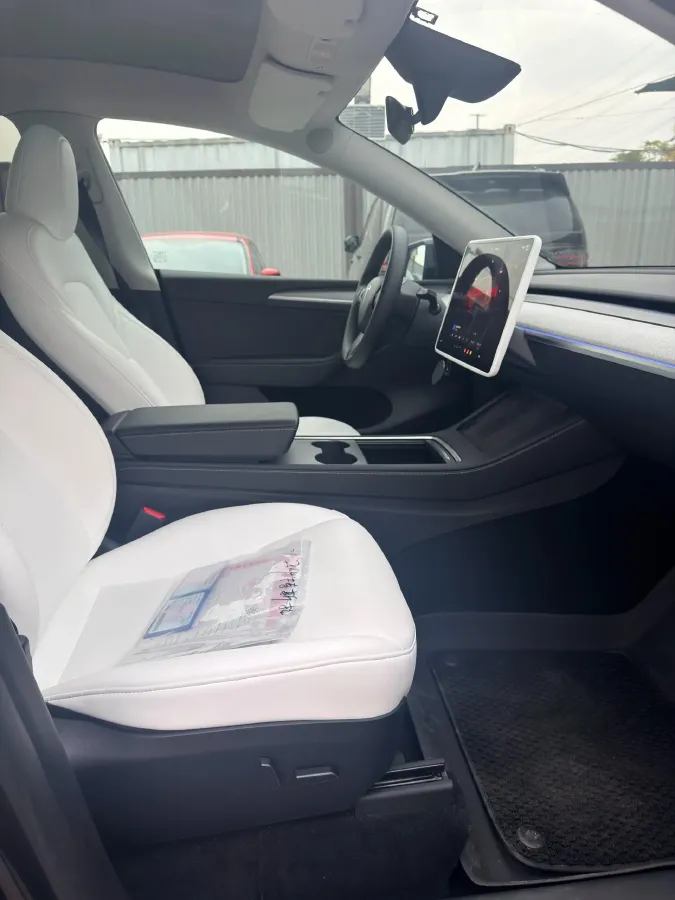 2024 Iveco OuSheng BEV 77.28KWH,autocango,china used car exporter,china ev exporter,chinese used car exporter,chinese used ev exporter