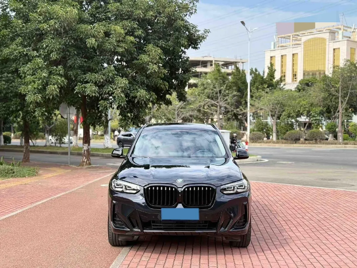 2022 BMW X3 2.0T 252HP L4 8AT,autocango,china used car exporter,china ev exporter,chinese used car exporter,chinese used ev exporter