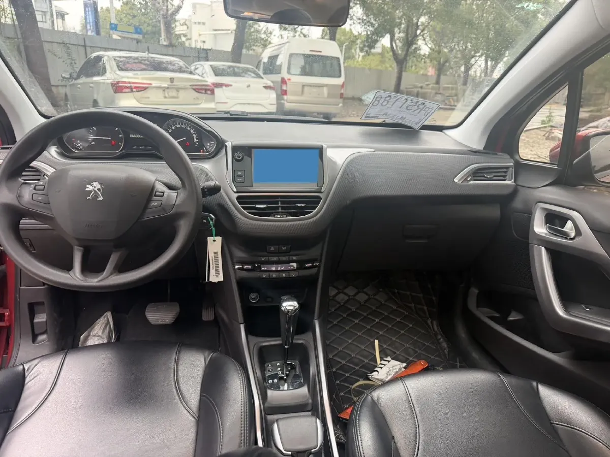 2018 Peugeot 2008 1.6L 117HP L4 6AT,autocango,china used car exporter,china ev exporter,chinese used car exporter,chinese used ev exporter