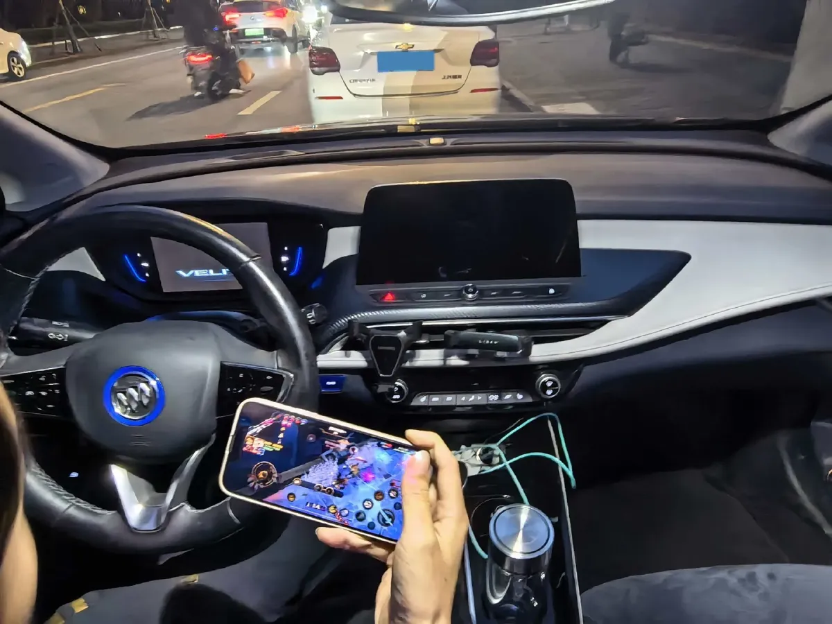 2020 Ford Escape 2.0T 248HP L4 8AT,autocango,china used car exporter,china ev exporter,chinese used car exporter,chinese used ev exporter