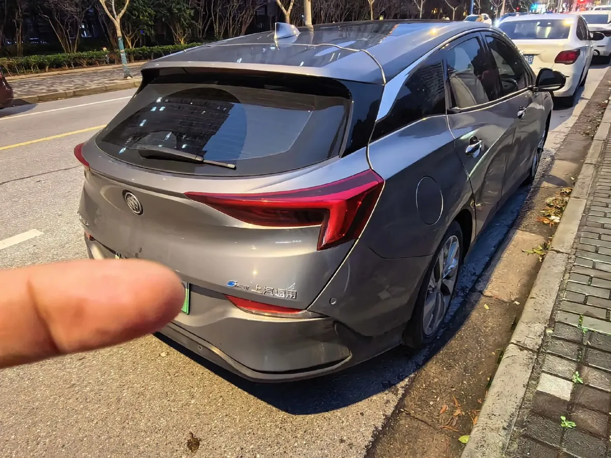 2020 Ford Escape 2.0T 248HP L4 8AT,autocango,china used car exporter,china ev exporter,chinese used car exporter,chinese used ev exporter