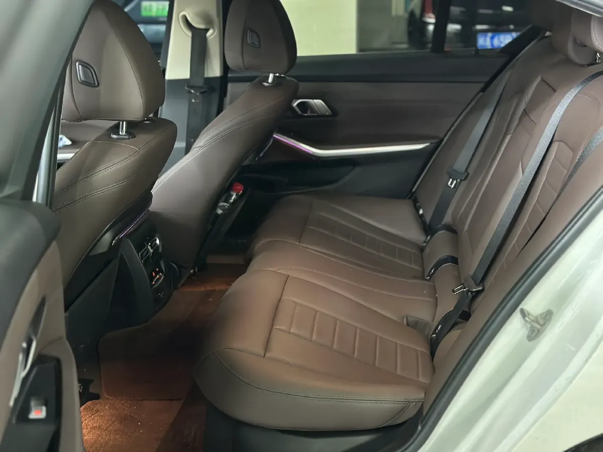 2020 BMW 3 Series 2.0T 184HP L4 8AT,autocango,china used car exporter,china ev exporter,chinese used car exporter,chinese used ev exporter