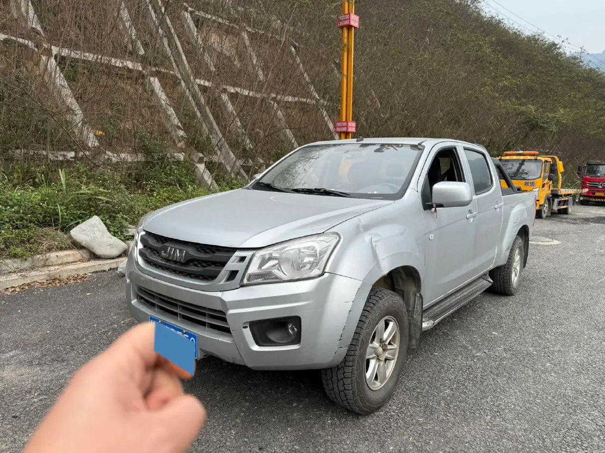 2018 Isuzu RE-MAX Jim 2.8T 116HP L4 5MT,autocango,china used car exporter,china ev exporter,chinese used car exporter,chinese used ev exporter