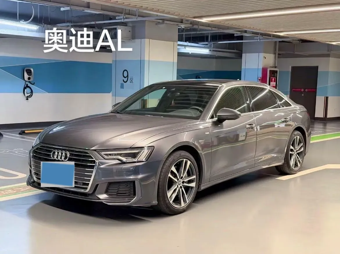 2021 Audi A6L 2.0T 224HP L4 7DCT,autocango,china used car exporter,china ev exporter,chinese used car exporter,chinese used ev exporter