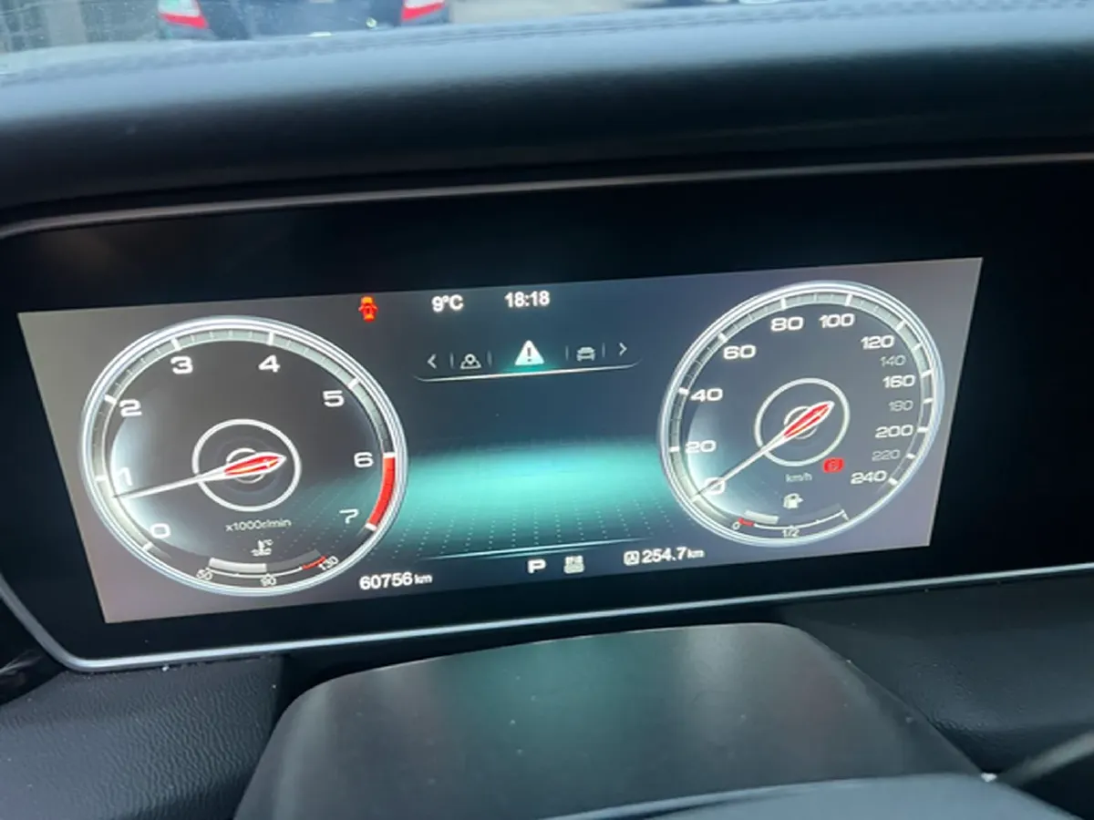 2019 HongQi HS5 2.0T 224HP L4 6AT,autocango,china used car exporter,china ev exporter,chinese used car exporter,chinese used ev exporter