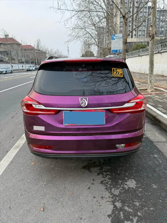 2017 BaoJun 310W 1.5L 112HP L4 6MT,autocango,china used car exporter,china ev exporter,chinese used car exporter,chinese used ev exporter