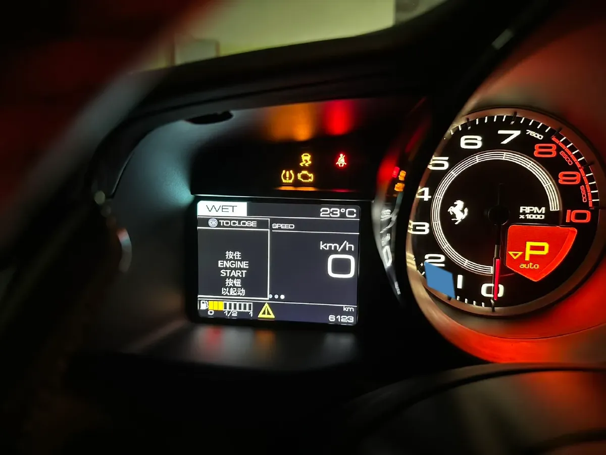 2015 Ferrari 488 3.9T 670HP V8 7DCT,autocango,china used car exporter,china ev exporter,chinese used car exporter,chinese used ev exporter