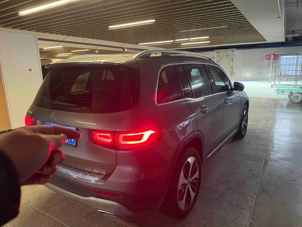 2021 Mercedes-Benz GLB Class 1.3T 163HP L4 7DCT,autocango,china used car exporter,china ev exporter,chinese used car exporter,chinese used ev exporter