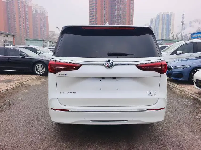 2022 Buick GL8 2.0T 237HP L4 9AT,autocango,china used car exporter,china ev exporter,chinese used car exporter,chinese used ev exporter