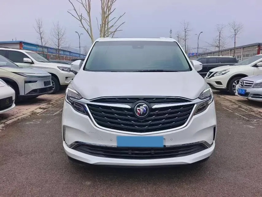 2022 Buick GL8 2.0T 237HP L4 9AT,autocango,china used car exporter,china ev exporter,chinese used car exporter,chinese used ev exporter