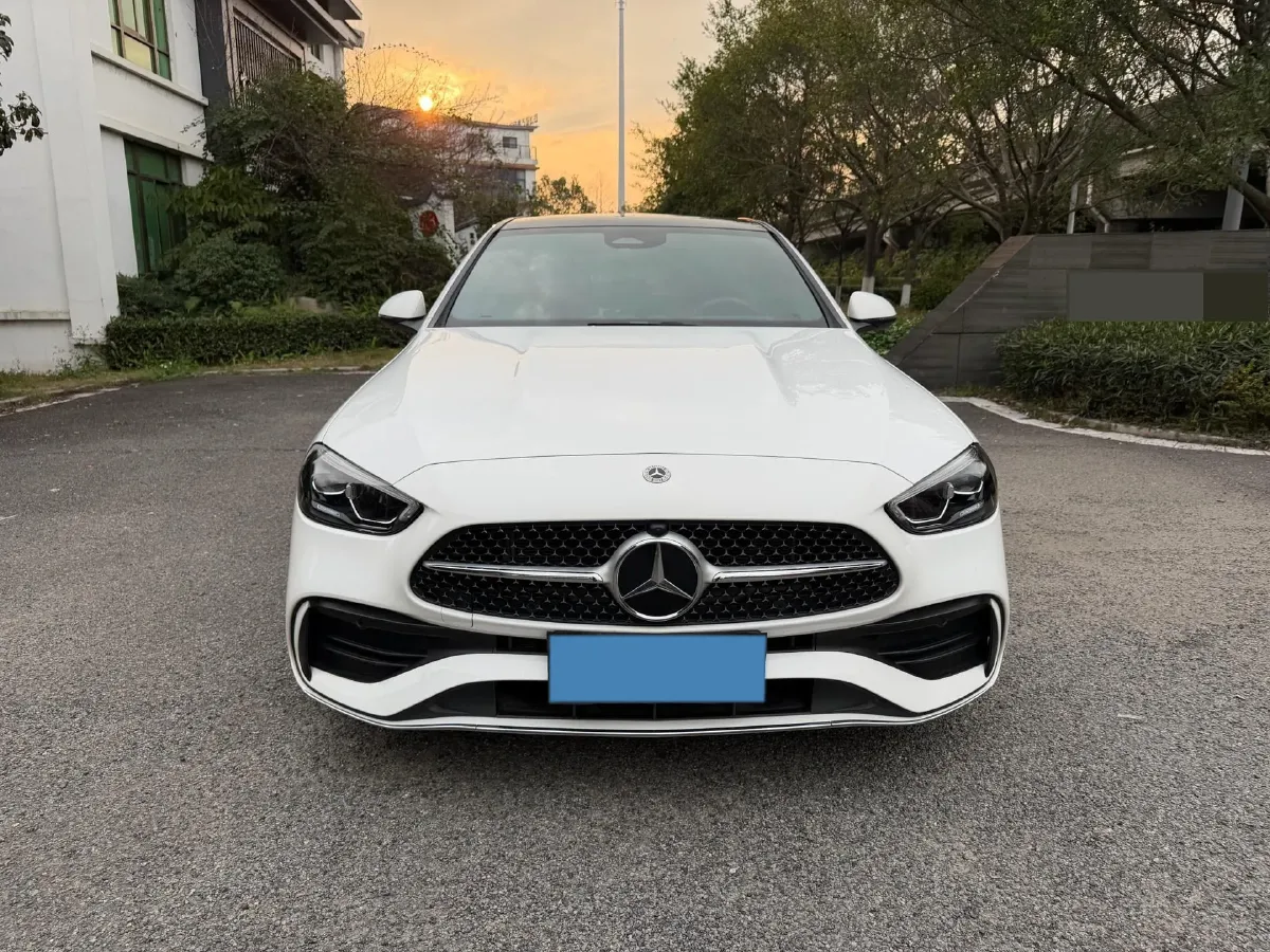 2022 Mercedes-Benz C Class 1.5T 204HP L4 9AT,autocango,china used car exporter,china ev exporter,chinese used car exporter,chinese used ev exporter