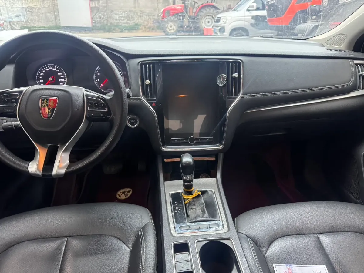 2020 Roewe i6 1.6L 125HP L4 CVT,autocango,china used car exporter,china ev exporter,chinese used car exporter,chinese used ev exporter