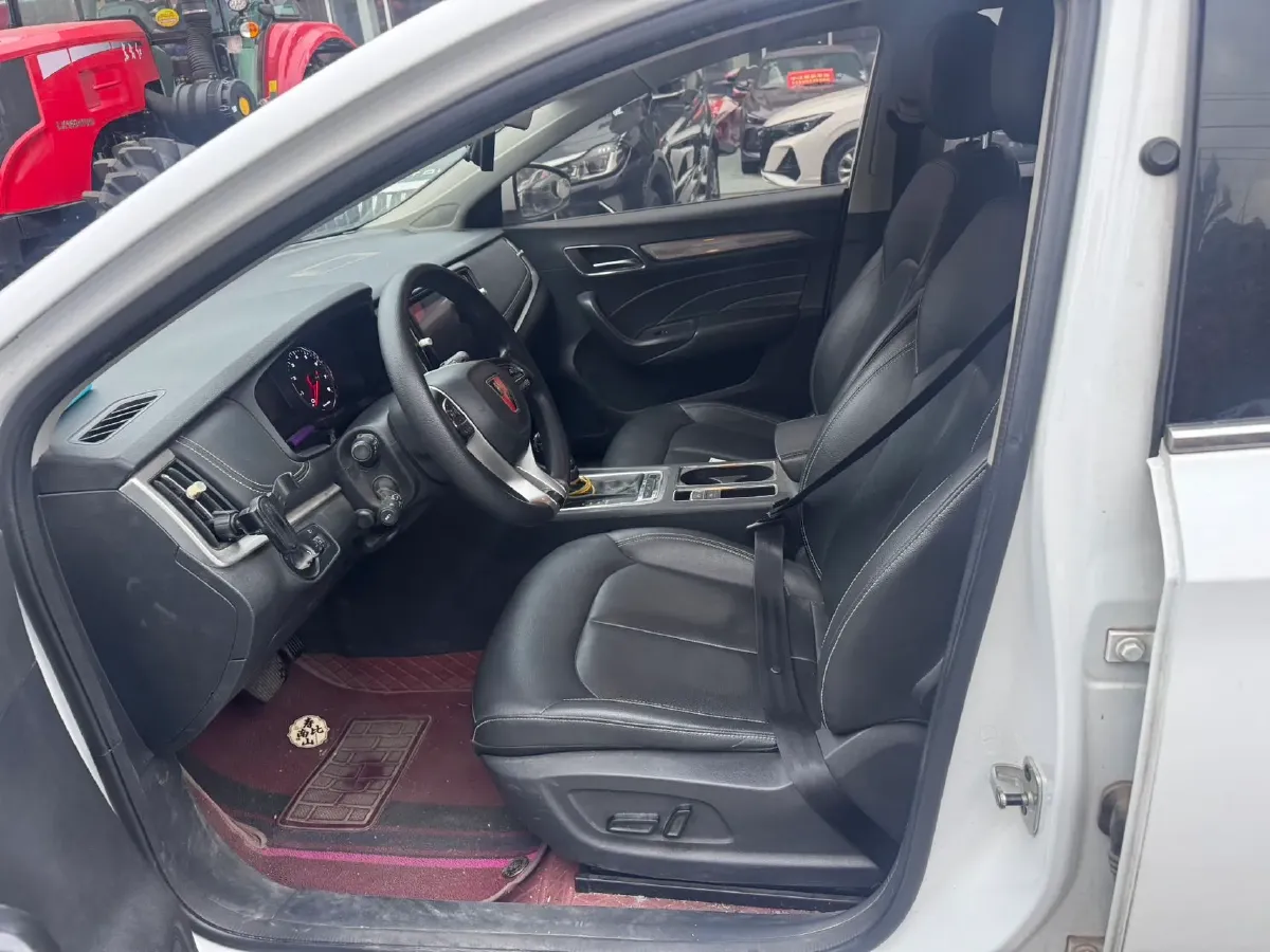 2020 Roewe i6 1.6L 125HP L4 CVT,autocango,china used car exporter,china ev exporter,chinese used car exporter,chinese used ev exporter