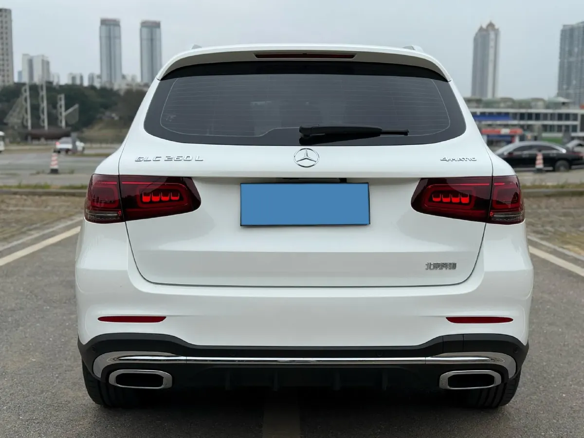 2022 Mercedes-Benz GLC Class 2.0T 197HP L4 9AT,autocango,china used car exporter,china ev exporter,chinese used car exporter,chinese used ev exporter