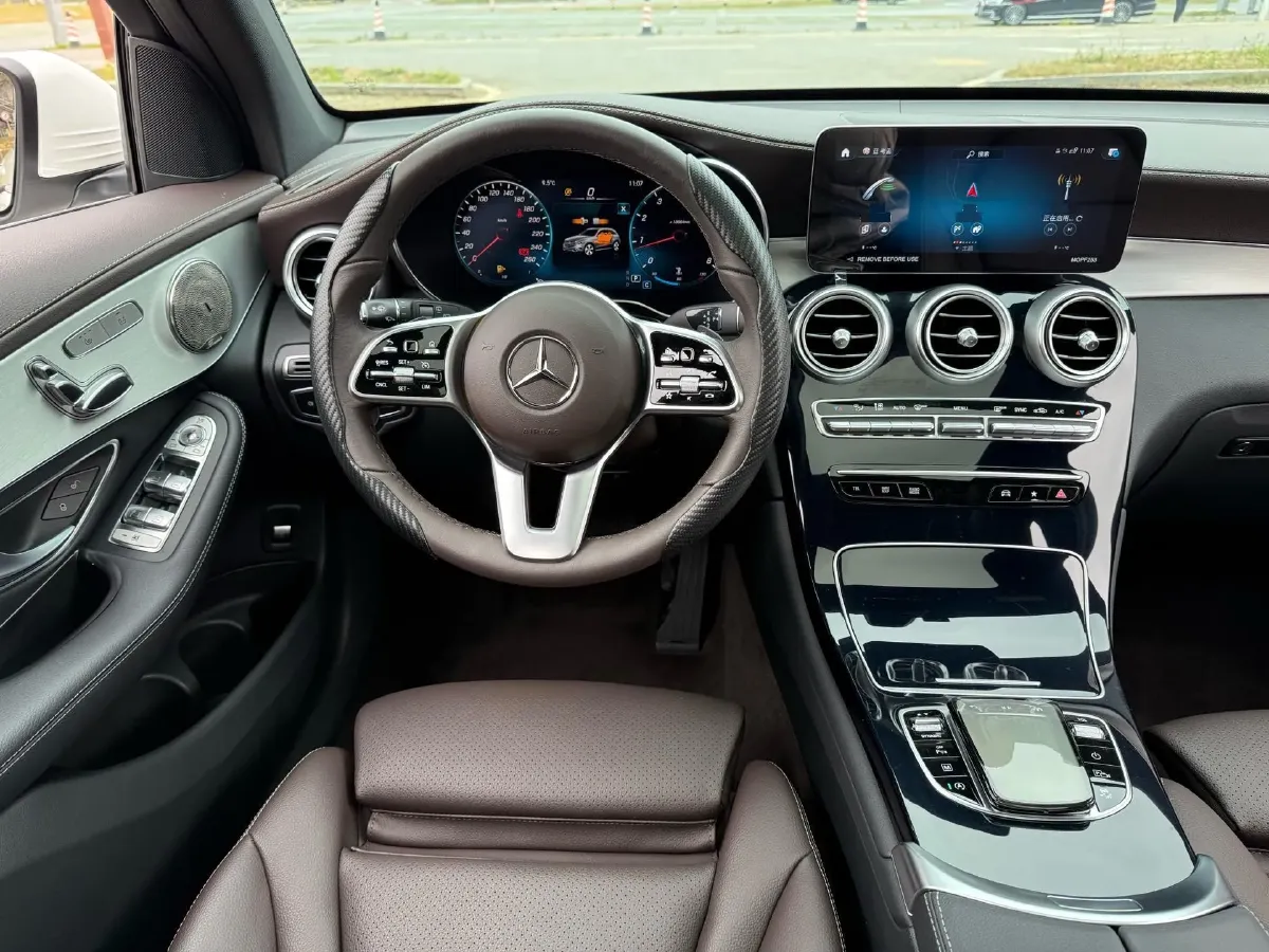 2022 Mercedes-Benz GLC Class 2.0T 197HP L4 9AT,autocango,china used car exporter,china ev exporter,chinese used car exporter,chinese used ev exporter