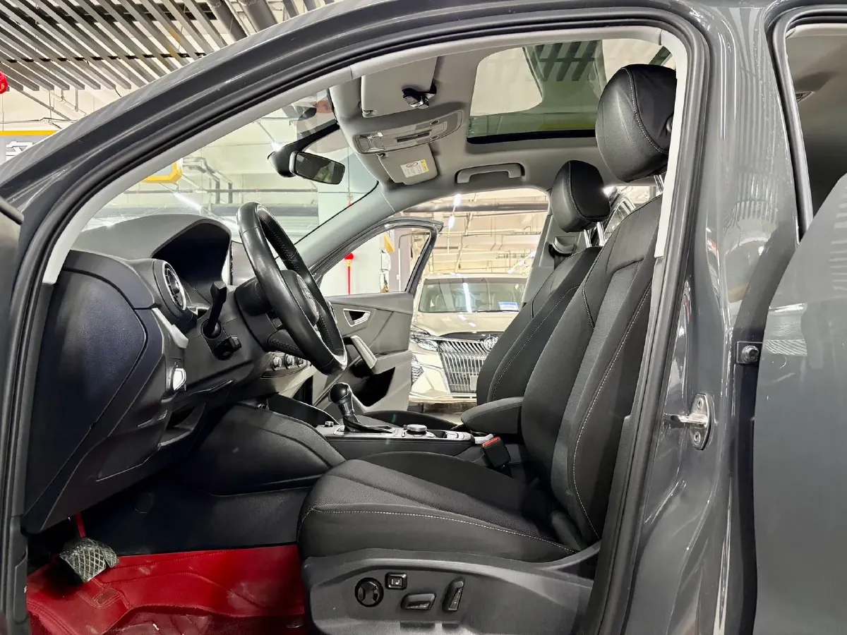 2021 Audi Q2L 1.4T 150HP L4 7DCT,autocango,china used car exporter,china ev exporter,chinese used car exporter,chinese used ev exporter