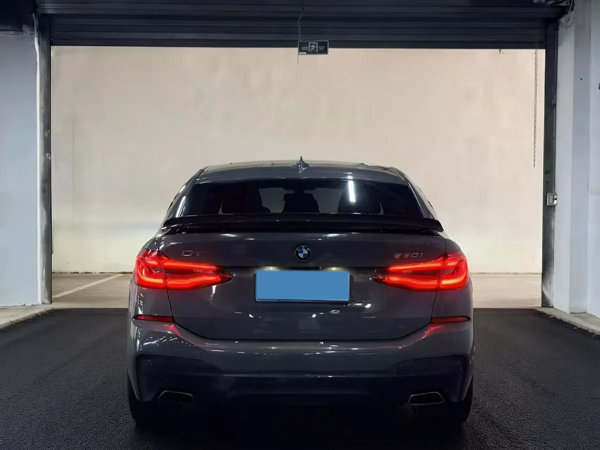 2021 BMW 6 Series GT 2.0T 258HP L4 8AT,autocango,china used car exporter,china ev exporter,chinese used car exporter,chinese used ev exporter