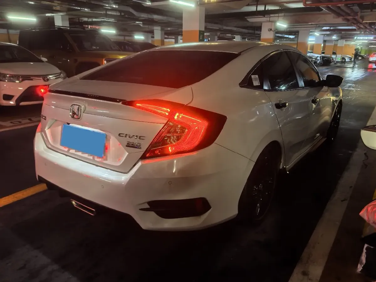 2019 Honda Civic 1.5T 177HP L4 CVT,autocango,china used car exporter,china ev exporter,chinese used car exporter,chinese used ev exporter