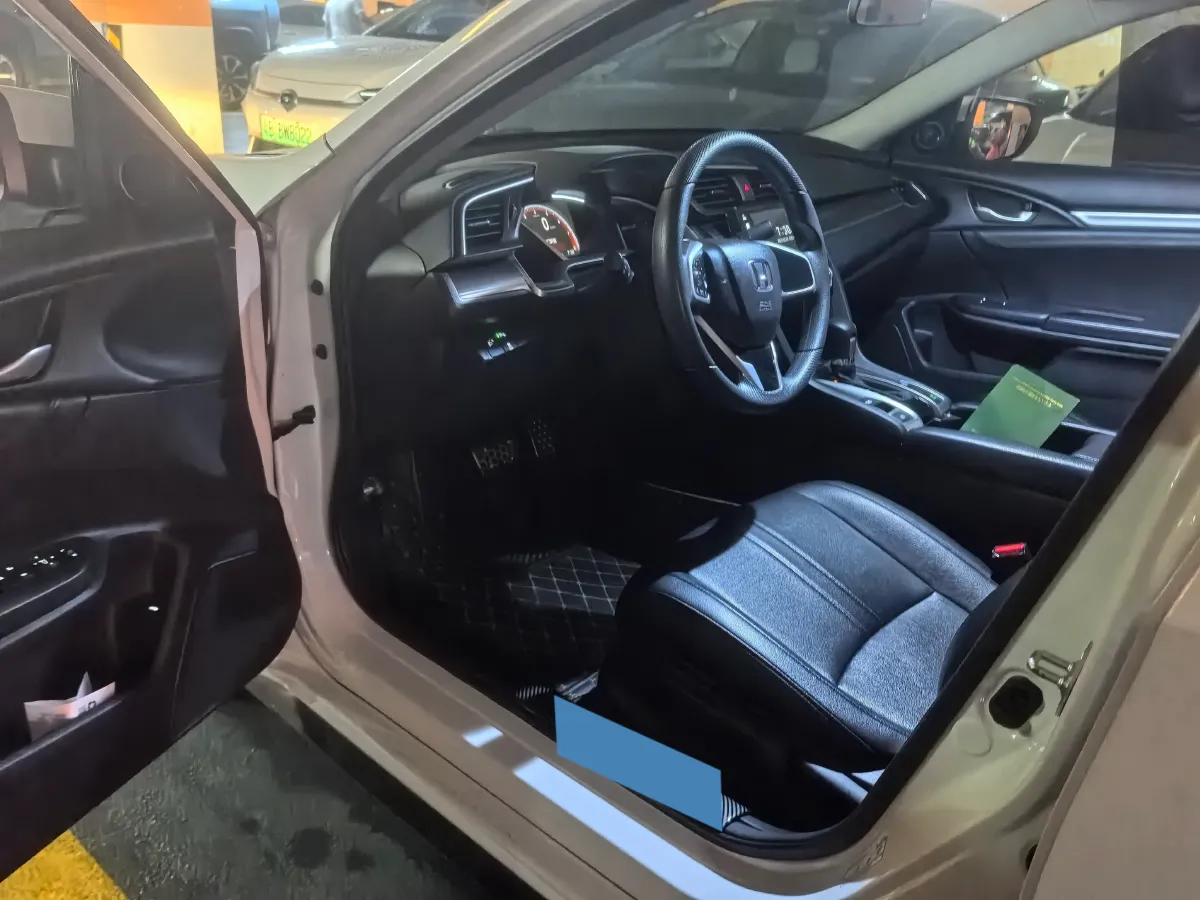 2019 Honda Civic 1.5T 177HP L4 CVT,autocango,china used car exporter,china ev exporter,chinese used car exporter,chinese used ev exporter