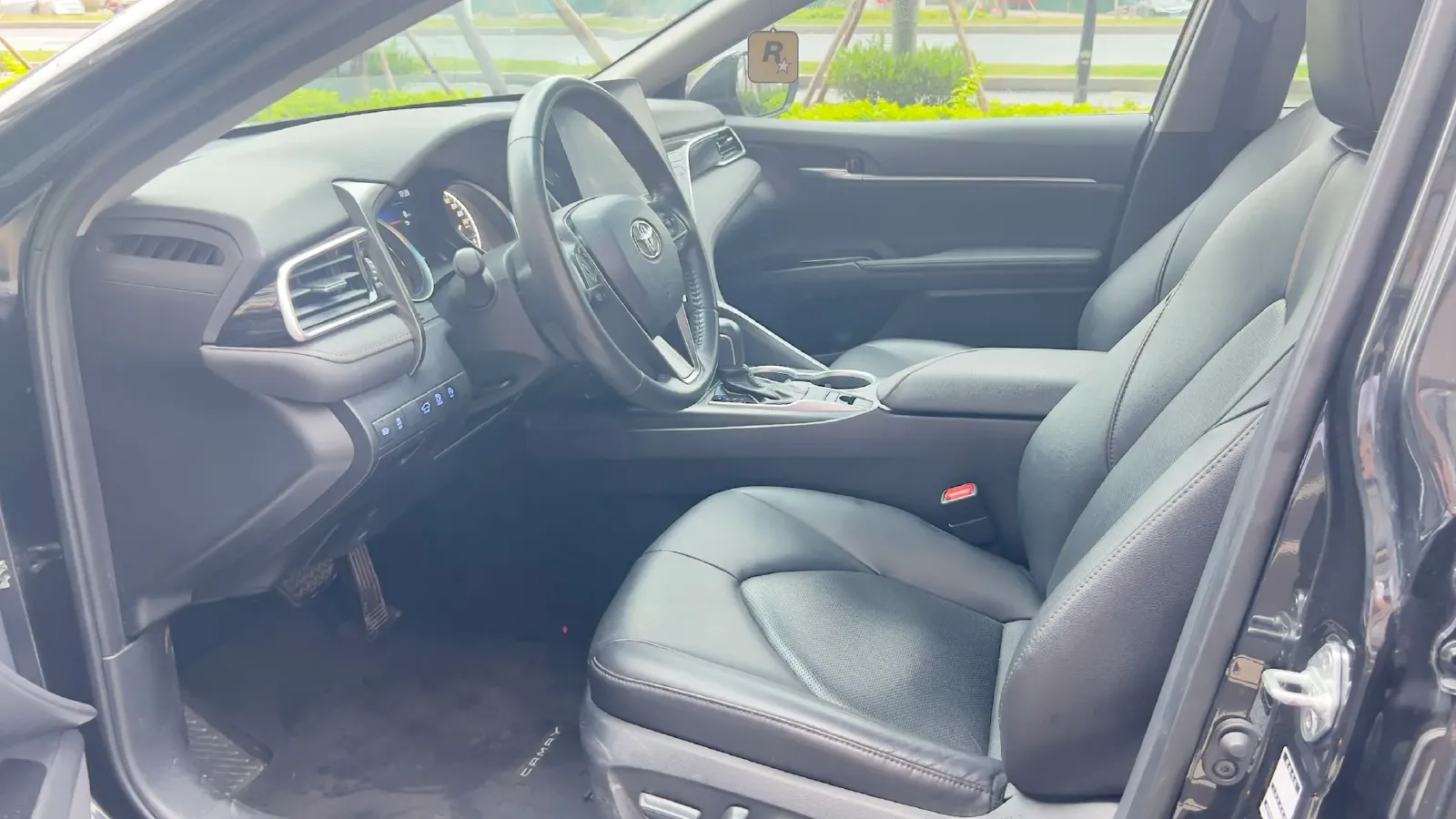 2022 Toyota Camry 2.0L 178HP L4 CVT,autocango,china used car exporter,china ev exporter,chinese used car exporter,chinese used ev exporter