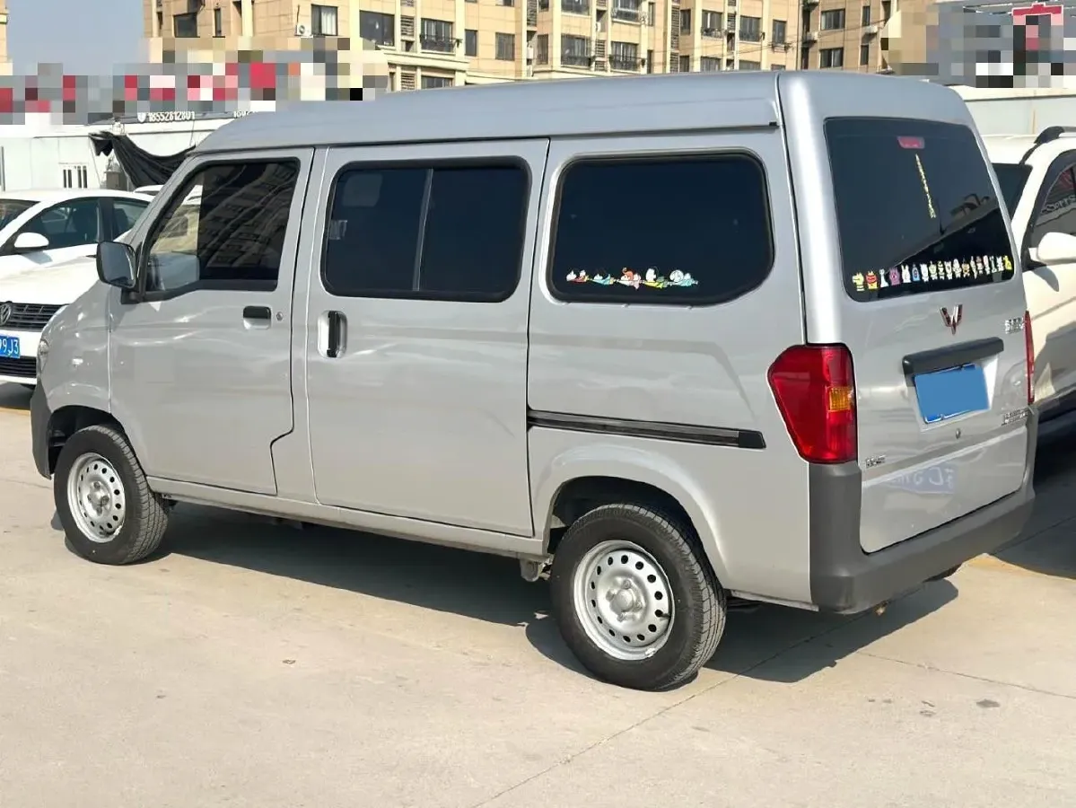 2023 WuLing ZhiGuang 1.5L 102HP L4 5MT,autocango,china used car exporter,china ev exporter,chinese used car exporter,chinese used ev exporter