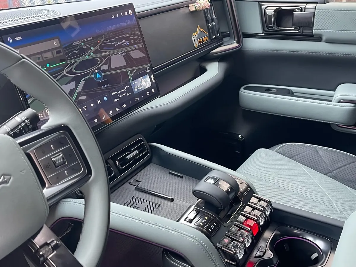 2023 FangChengBao Bao 5 1.5T 194HP L4 E-CVT PHEV 31.8KWH,autocango,china used car exporter,china ev exporter,chinese used car exporter,chinese used ev exporter