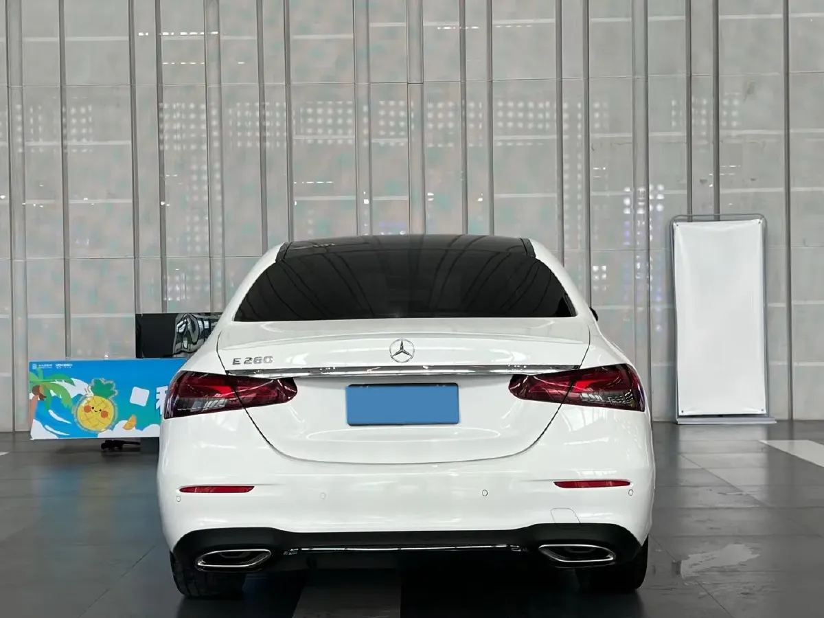 2021 Mercedes-Benz E Class 2.0T 197HP L4 9AT,autocango,china used car exporter,china ev exporter,chinese used car exporter,chinese used ev exporter