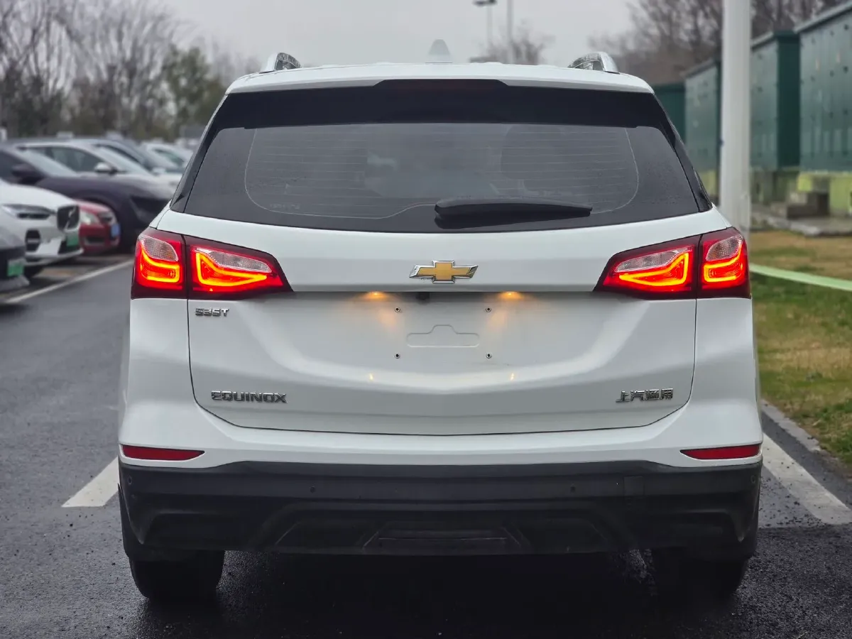 2019 Chevrolet Equinox 1.5T 180HP L4 6AT,autocango,china used car exporter,china ev exporter,chinese used car exporter,chinese used ev exporter