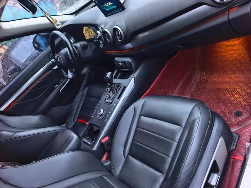 2017 WEY VV7 2.0T 234HP L4 7DCT,autocango,china used car exporter,china ev exporter,chinese used car exporter,chinese used ev exporter