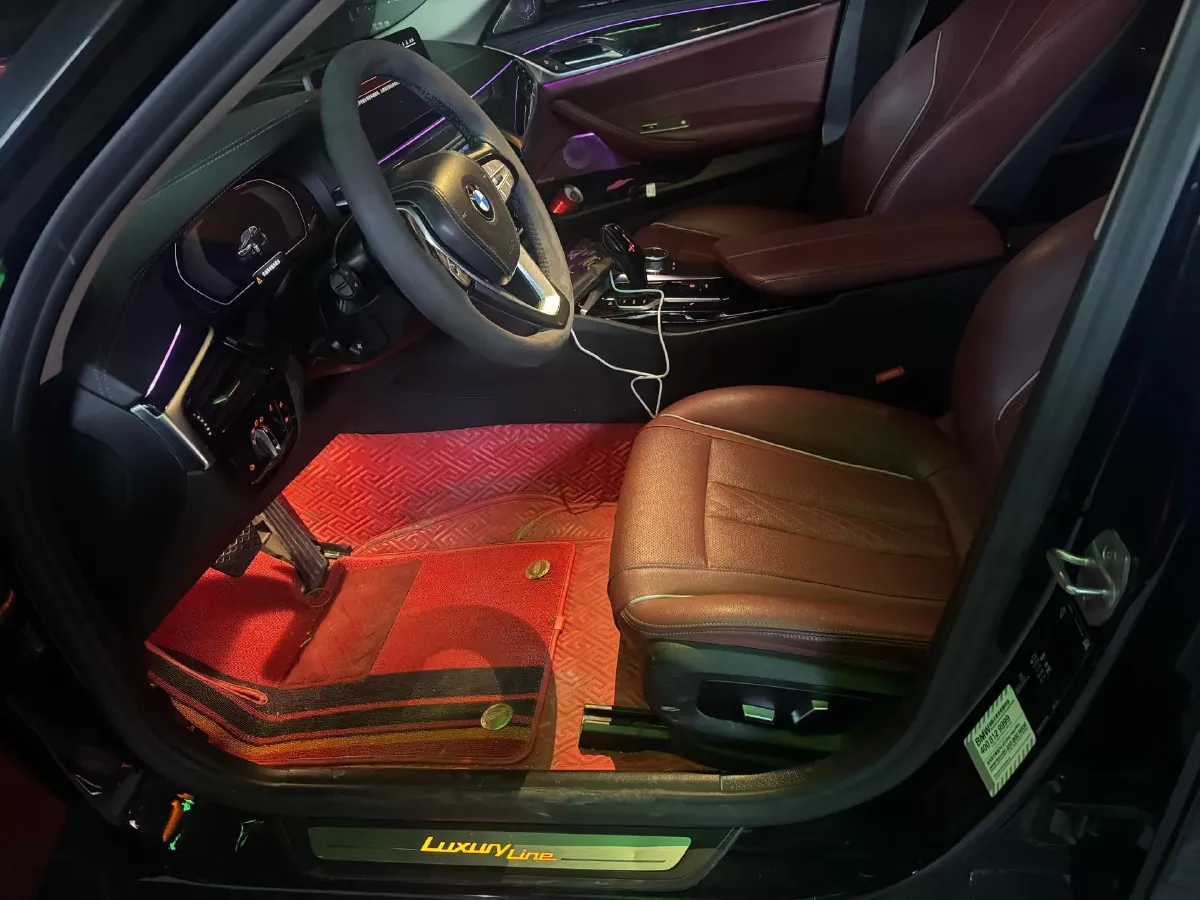 2021 BMW 5 Series 2.0T 184HP L4 8AT,autocango,china used car exporter,china ev exporter,chinese used car exporter,chinese used ev exporter