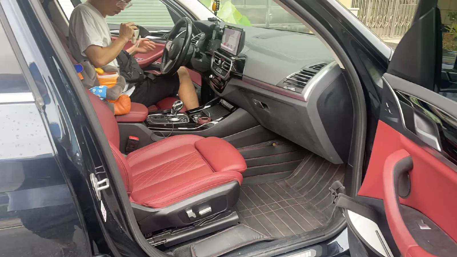 2022 BMW iX3 BEV 80KWH,autocango,china used car exporter,china ev exporter,chinese used car exporter,chinese used ev exporter