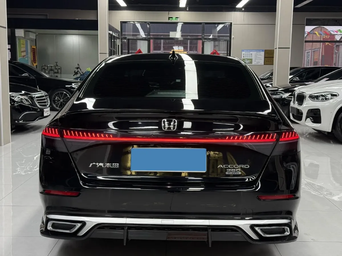 2025 Honda Accord 1.5T 192HP L4 CVT,autocango,china used car exporter,china ev exporter,chinese used car exporter,chinese used ev exporter