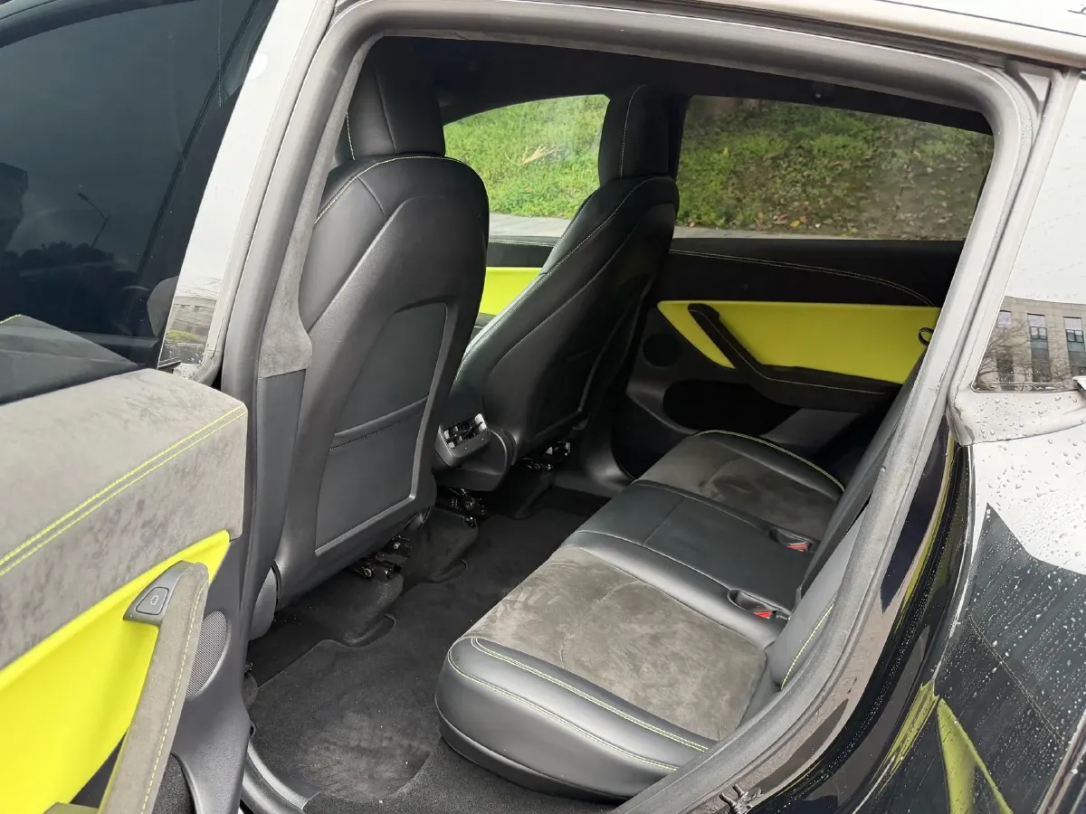 2021 Tesla Model Y BEV 60KWH,autocango,china used car exporter,china ev exporter,chinese used car exporter,chinese used ev exporter