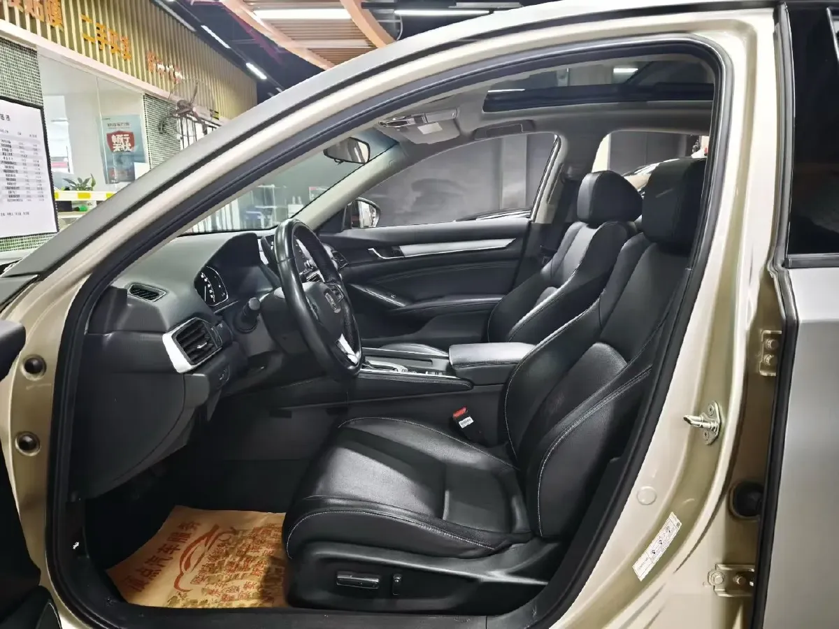 2019 Honda Inspire 1.5T 194HP L4 CVT,autocango,china used car exporter,china ev exporter,chinese used car exporter,chinese used ev exporter