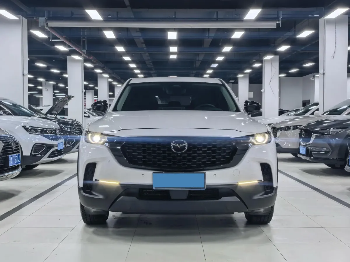 2023 Mazda CX-50 2.0L 155HP L4 6AT,autocango,china used car exporter,china ev exporter,chinese used car exporter,chinese used ev exporter