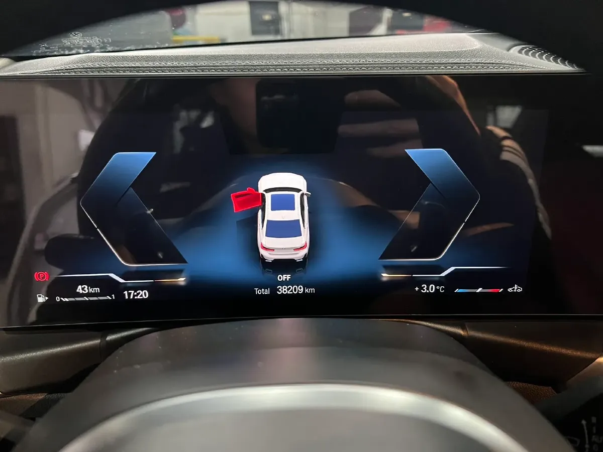 2023 BMW 3 Series 2.0T 184HP L4 8AT,autocango,china used car exporter,china ev exporter,chinese used car exporter,chinese used ev exporter