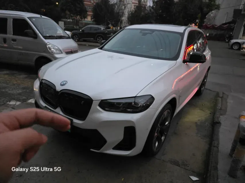 2022 BMW iX3 BEV 80KWH,autocango,china used car exporter,china ev exporter,chinese used car exporter,chinese used ev exporter