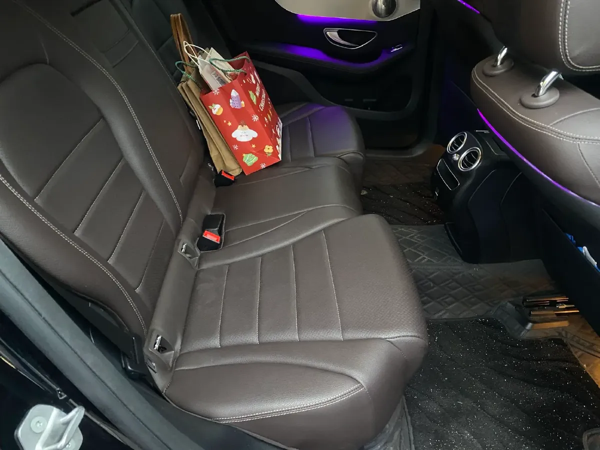 2022 Mercedes-Benz GLC Class 2.0T 197HP L4 9AT,autocango,china used car exporter,china ev exporter,chinese used car exporter,chinese used ev exporter